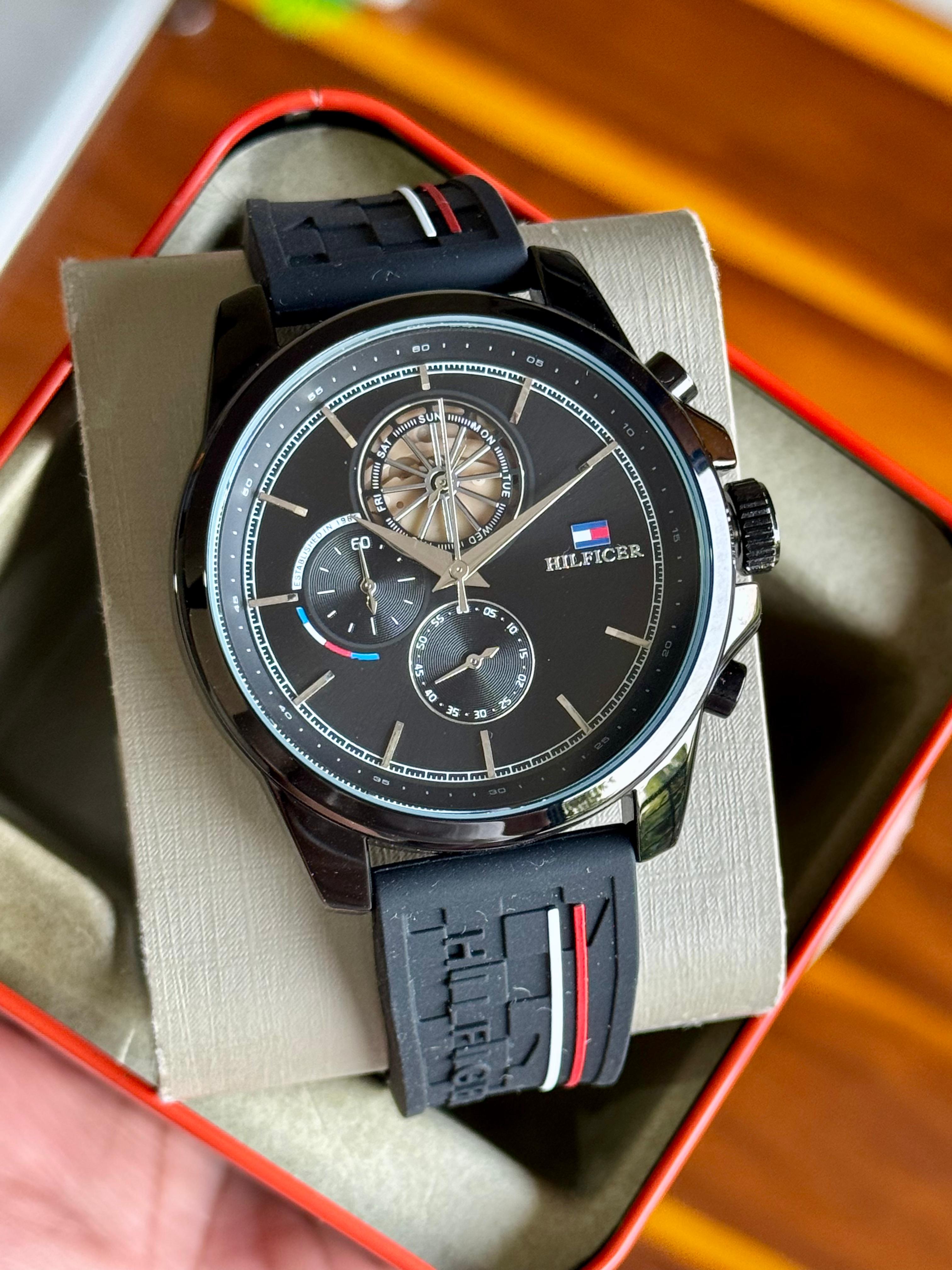 TOMMY HILFIGER