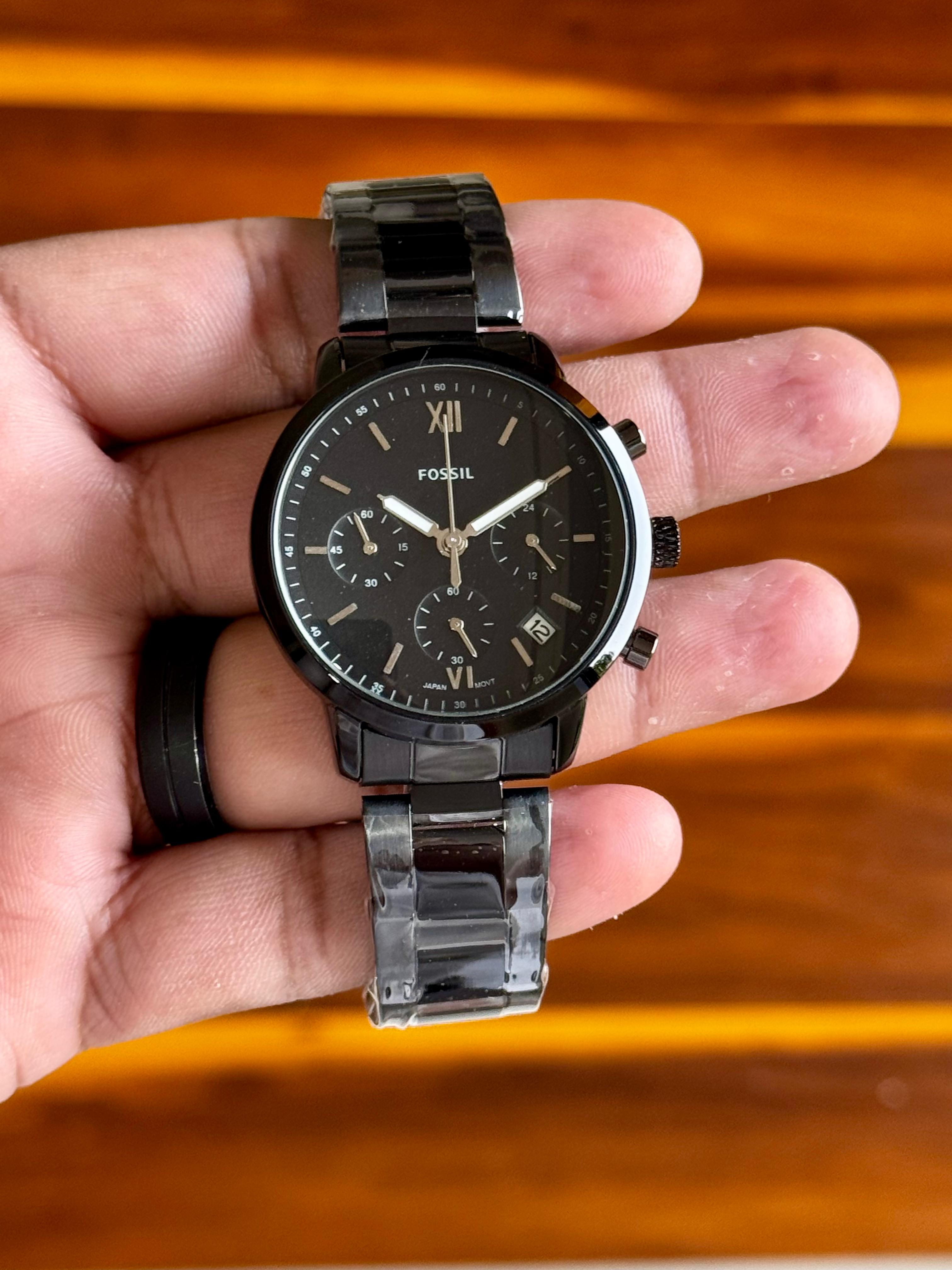 FOSSIL Model:- Grant & Neutra chronograph watches